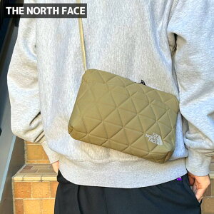 yԗDǃVbv 8x܁z Vi UEm[XtFCX THE NORTH FACE Geoface Pouch WItFCX |[` V_[obO TRbV Y fB[X V NM32356
