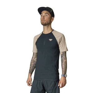 fBitBbg Eg 3 S-Tech V[gX[u TVc i Blueberry / Rock Khaki j | DYNAFIT Ultra 3 S-Tech short sleeve T-shirt [t]