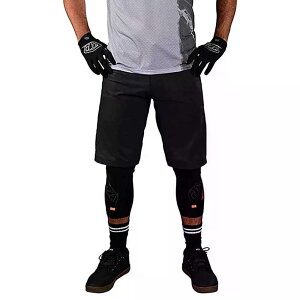 �g���C���[ �f�U�C���Y �X�J�C���C�� �V�F�� �V���[�c �i MonoBlack �j | TROY LEE DESIGNS Skyline Shell Shorts [t]