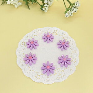 【1000円以上お買い上げで送料無料♪】手芸用 アクリル樹脂パーツ マーガレット 6個入 ハンドメイド デコパーツ カボション キッズ アクセサリー パーツ - メール便発送