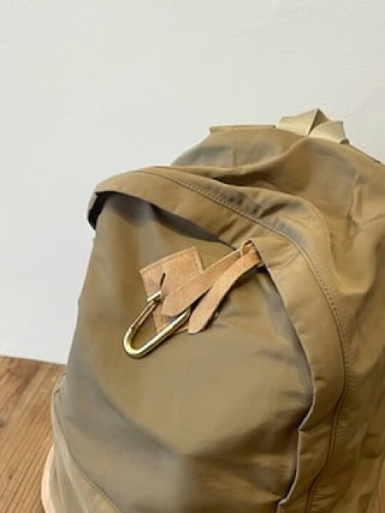 楽天市場】MASTER & CO. マスターアンドコーカラビナ付き バックパック  