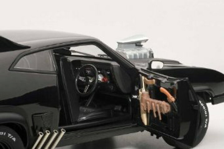 楽天市場 Autoart 1 18 マッドマックス 2 ザ ロードウォリアー インターセプター アップグレードver オートアート 3センチ箱破れあり クロソイド屋 楽天市場店