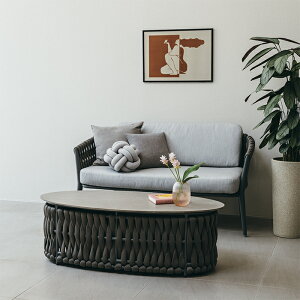 PATIO PETITE(peBIveB) GAV[Y GA-[e[u