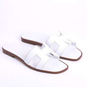 yCOtizHERMESiGXjT_EIzCg