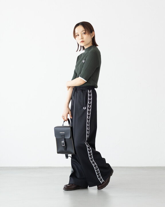 楽天市場】ドクターマーチン ミニ レザーバックパック Dr.Martens 