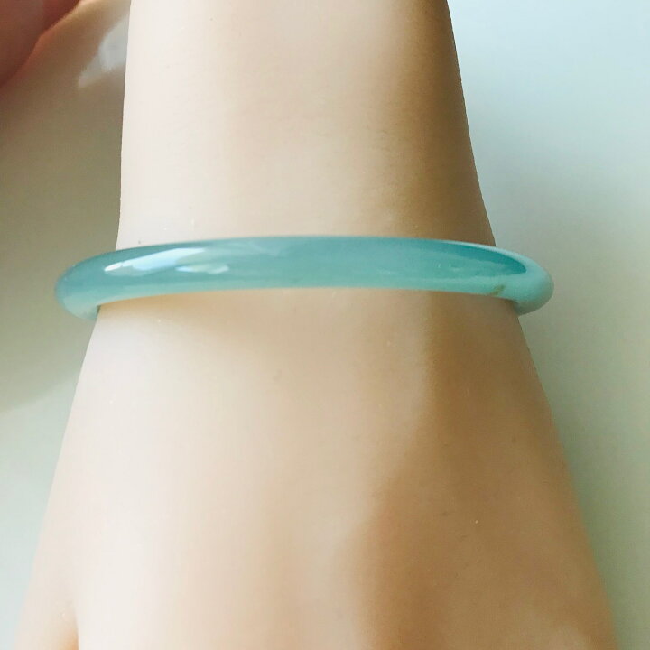 楽天市場】グアテマラ産 翡翠 ヒスイ jade バングル 高品質 ブルー 