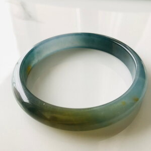 グアテマラ産 翡翠 ヒスイ jade バングル 高品質 一点もの 希少 アイスブルー アイスイエロー 61.4mm ヒスイ ひすい パワーストーン hisui 本翡翠 【翡翠専門店 アクセサリー 風水 占い