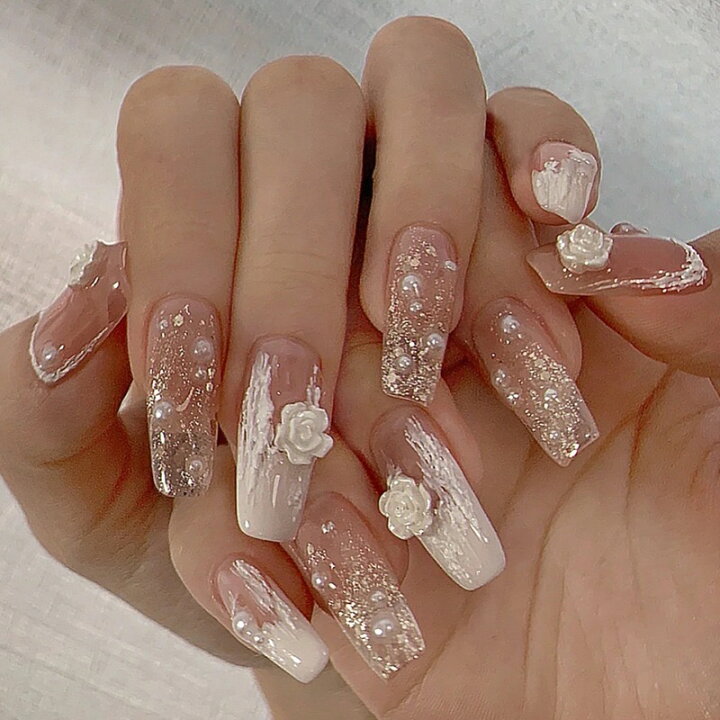 楽天市場】ネイルパーツ 3D 薔薇【10個入】ローズフラワー ホワイト 