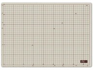 【レビュー投稿で100円OFFクーポン】オルファ カッターマットA3 (320×450×2mm) 135B カッティングマッ…