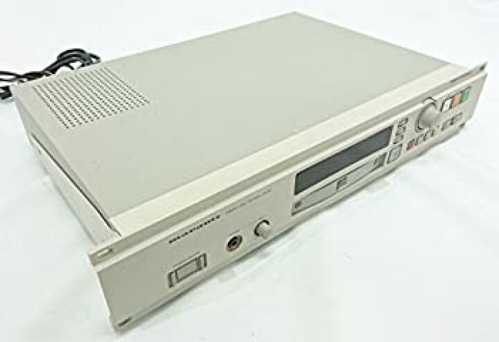 56168円 【コンビニ受取対応商品】 MARANTZ マランツ 業務用CDレコーダー CDR630 CDを作成 ダビングに 165000円の品 56168円 【コンビニ受取対応商品】 MARANTZ マランツ 業務用CDレコーダー CDR630 CDを作成 ダビングに 165000円の品