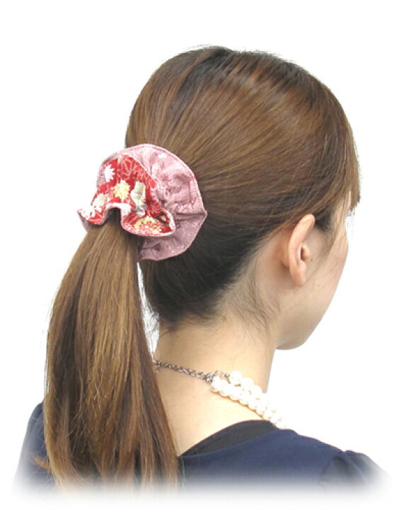 楽天市場 ネコポス送料無料 シュシュ リバーシブル 大人 ボリューム 大きめ ちりめん生地 ヘアゴム 和柄 和風 花柄 まとめ髪 簡単 ヘアアクセサリー ヘアアレンジ 髪飾り 髪留め 浴衣 着物 プレゼント ギフト おしゃれ かわいい Cocoluck Japan ココラック