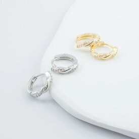 ピアス フープピアス Silver925 ツイスト キャッチレス シンプル 大人 オシャレ シルバー ゴールド 取れない つけっぱなし 母の日 入学式 入園式 かわいい ワンタッチ 金属アレルギー アレルギー対応 プレゼント フォーマル