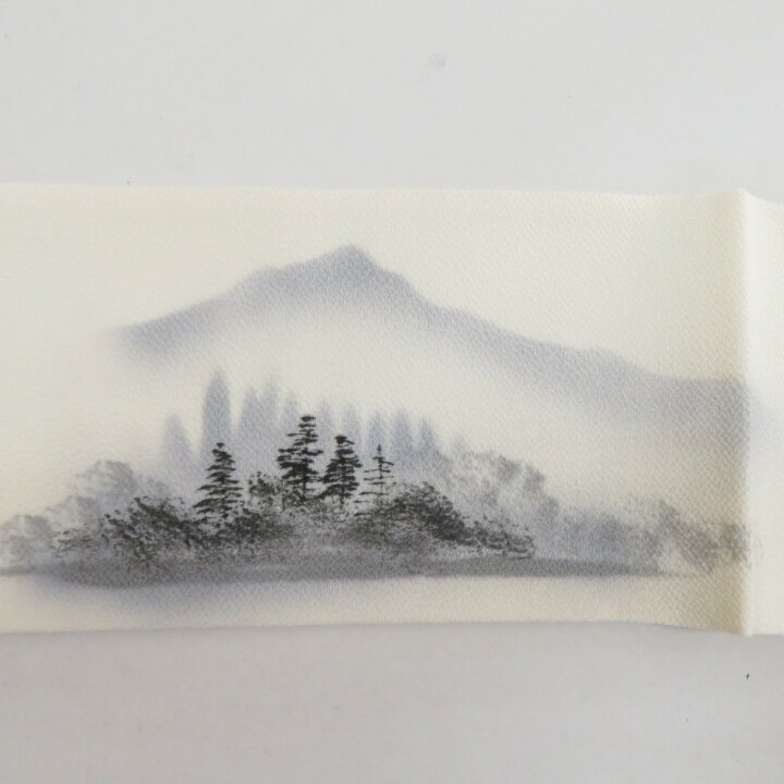 楽天市場】名古屋帯 染帯 正絹 風景柄 水墨画調 お太鼓柄 白x黒 縮緬  