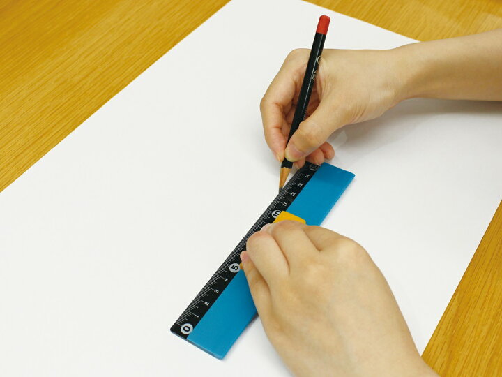 楽天市場 ｑスケール ｑシリーズ シリコン 定規 じょうぎ スケール 15cm １５センチ すべりにくい 使いやすい 文房具 文具 子ども 子供 キッズ 日本製 ユニバーサルデザイン 便利 グッズ Co Co Shop Junior