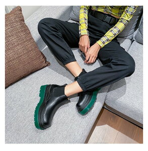 【送料無料】レディース サイドゴアブーツ 厚底 ショートブーツ ショート丈 柔らかソール 歩きやすい 2カラー 人気 痛くない おすすめ 大きいサイズ 大人可愛い ママコーデ ママファッショ