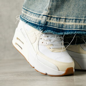 NIKE iCL EBY GA}bNX Xj[J[ W AIR MAX 90 LV8 White/Sail (  zCg x[W 킢   fB[X FD4328-111 )
