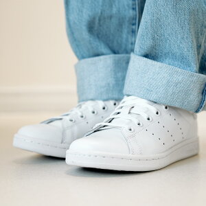 adidas STANSMITH J WHITE/WHITE �A�f�B�_�X �X�^���X�~�X J �X�j�[�J�[ �z���C�g �� ( �����Y ���f�B�[�X ���U�[�X�j�[�J�[ JP9712 )