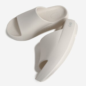 OOFOS OOahh PLUS SLIDE SANDAL ���J�o���[ �T���_�� �E�[�t�H�X �E�[�A�[ �v���X CHALK ( �z���C�g �� �x�[�W�� �X���C�h SLIDE �V�����[�T���_�� �����Y ���f�B�[�X 2001110140261 )