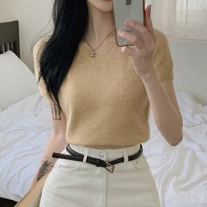 ベーシックVネック半袖ニット5color 半袖 Tシャツ レディース|韓国 LOVENSOME|コーディブック