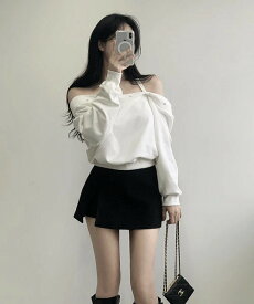 スタッドオフショルダーストラップスウェットシャツ 長袖 Tシャツ レディース｜韓国 secon'de secon｜コーディブック