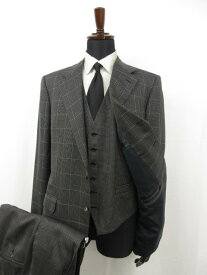 【ブリオーニ Brioni】 PALATINO 絹混 3ボタン段返り スーツ (メンズ) size52相当 ブラック 格子×織柄 イタリア製 ■27HR3405【中古】