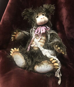 小栗佳子製作 森のトロール