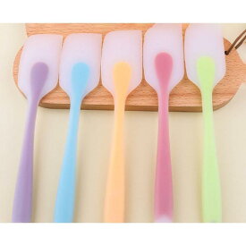 送料無料 背中クリーム棒 なめらかシリコン素材 軟膏塗り 背中に薬を塗る道具 背中へのクリーム塗り 孫の手 自分では届かないところにクリームや薬を塗れ