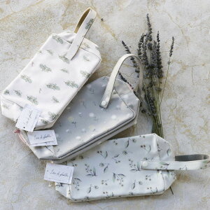 おむつポーチ Lien de famille マルチフラワーポーチ 日本製 ( ポーチ オムツポーチ おむつ入れ 大容量 ベビー 赤ちゃん 女の子 男の子 プレゼント おしゃれ マルチポーチ ママポーチ ベビーポ