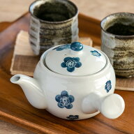 急須 380ml 青小梅 茶こし付き ポット ティーポット 陶器 （ 食洗機対応 横手型急須 茶漉し付き 片手 1〜…