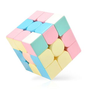 �}�W�b�N�L���[�u 3x3x3 ���̃p�Y�� ��]�X���[�Y ���Z�p �m��ߋ� �]�g�� ���S�ҁ`�㋉�ґΉ� �X�g���X���� �p�Y���Q�[�� �q�������l�܂� �v���[���g�ɍœK (�}�J�����L���[�u3×3)