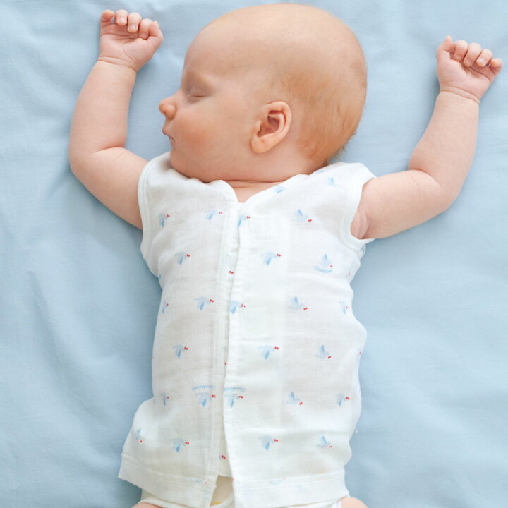 楽天市場 10 Off コンビミニ ガーゼノースリーブワンタッチ肌着 トリ 男の子 女の子 50cm 60cm 70cm 短肌着 夏生まれ 袖なし ベビー 新生児服 肌着 ベビー服 赤ちゃん 出産祝い 新生児 服 女児 新生児肌着 出産準備 ベビー肌着 服 男児 退院 退院着 楽天市場 10 Off コンビミニ ガーゼノースリーブワンタッチ肌着 トリ 男の子 女の子 50cm 60cm 70cm 短肌着 夏生まれ 袖なし ベビー 新生児服 肌着 ベビー服 赤ちゃん 出産祝い 新生児 服 女児 新生児肌着 出産準備 ベビー肌着 服 男児 退院 退院着