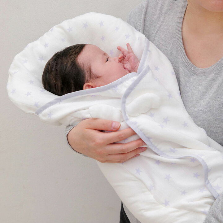 楽天市場 10 Off コンビミニ 日本製tiotioエンジェルラップマット スター 男の子 女の子 おくるみ ガーゼ 春 夏 秋 退院 出産祝い おしゃれ 赤ちゃん 可愛い 新生児 ベビー ブランド インナークッション マット 用品 ベビーグッズ 赤ちゃん用品 出産準備