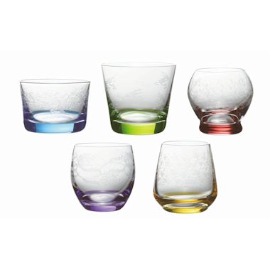 色鮮やかな５色のグラスに、それぞれ違ったボヘミア伝統の繊細な模様が施されています。 ボヘミアングラス 冷酒グラスコレクション