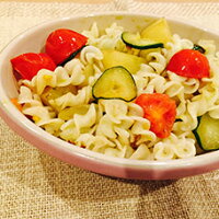 グルテンフリー♪米粉パスタ3種入りお試しセットスパゲッティ、フェットゥッチーネ、フジッリの３種類が入ったコメ粉パスタを試せるセット◆原材料は、もちろん地元岐阜県産ハツシモ米100%使用