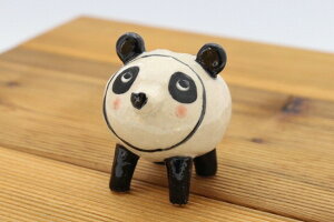 パンダ ようじ花入 爪楊枝入れ ペン立て 日本製 美濃焼 かわいい おしゃれ レトロ 和雑貨 和モダン 和風 小さい コンパクト 小ぶり 小さめ 省スペース 卓上 小物 贈り物 プレゼント 手作り