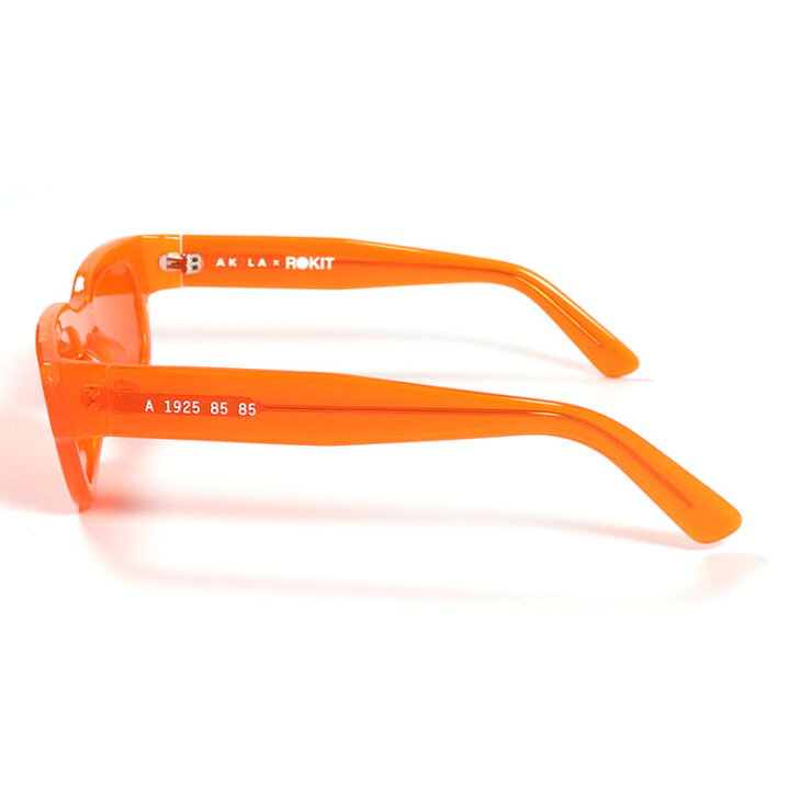 楽天市場】【40%OFF】 AKILA アキラ ROKIT ZED ORANGE A18258585 