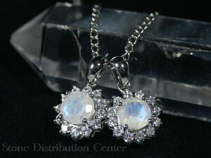 ☆高品質☆【ペンダント】ムーンストーン (ブリリアントカット) 丸型 (sv925) #117 【パワーストーン 天然石 アクセサリー レディース メンズ】