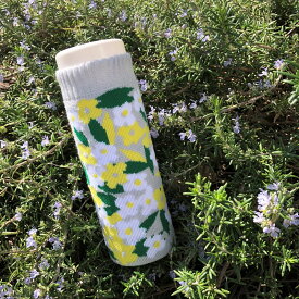 楽天市場 ペットボトルカバー 500ml デイジーの通販