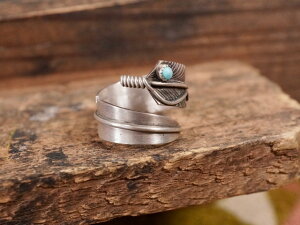 INDIAN JEWELRY : NAVAJO FEATHER TURQUOISE RING / CfBA WG[ ioz tFU[^[RCYO
