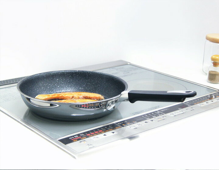 楽天市場】ウルシヤマ金属工業 クワトロ IH フライパン 24cm【/IH対応/IH200V/アルミ ステンレス 全面4層/テフロン Profile/日本製/UMIC/ウルシヤマ Quattro-IH/送料無料/あす楽】 : クッキングクロッカ 楽天市場店 楽天市場】ウルシヤマ金属工業 クワトロ IH フライパン 24cm【/IH対応/IH200V/アルミ ステンレス 全面4層/テフロン Profile/日本製/UMIC/ウルシヤマ Quattro-IH/送料無料/あす楽】 : クッキングクロッカ 楽天市場店