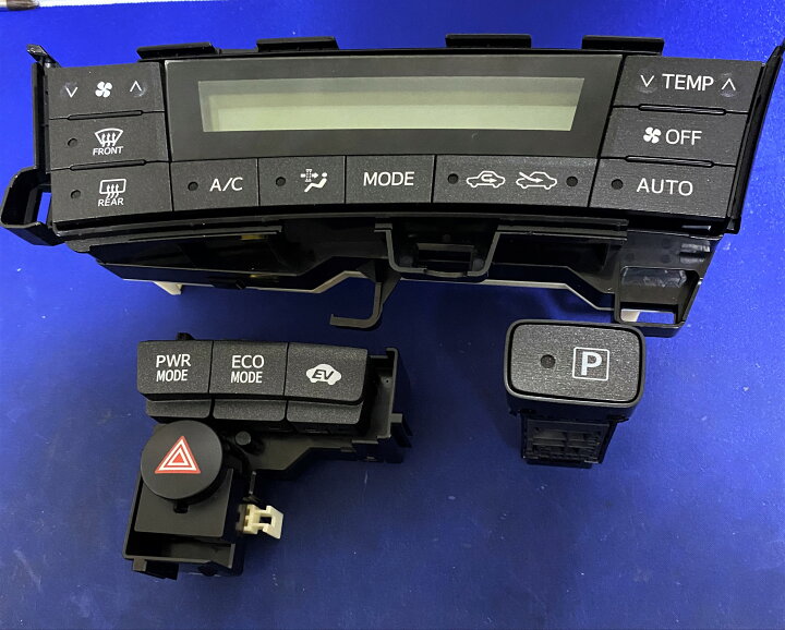 楽天市場】プリウス ZVW30 前期 LED打ち換え済み エアコン＆シフト  
