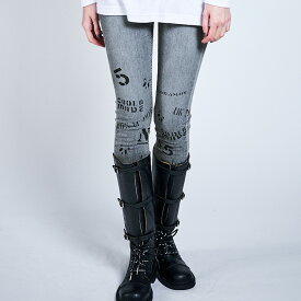 《 COOLA MADE ブラック ペイント スキニー 》 クーラ ボトムス BOTTOMS パンツ PANTS デニム デニムパンツ DENIM ハンドペイント ロゴ 犬 DOG ドッグ スキニーデニム スキニーパンツ ヴィンテージ おしゃれ レディース カジュアル ストリート スポーティ モード きれいめ