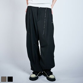 《 ウエスト ドローストリング ワイドパンツ ブラック 》 COOLA クーラ パンツ PANTS ボトムス BOTTOMS ロング丈 タック タックパンツ ピンタック ウエストゴム ルーズシルエット ワイド ハート ワッペン おしゃれ レディース カジュアル スポーティ レディースファッション