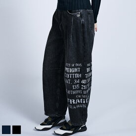 《 フリース ライニング デニム カーブ パンツ ブラック 》 COOLA クーラ ボトムス BOTTOMS PANTS DENIM 裏地 ボア 温かアイテム ペイント ロゴ ワイドパンツ ルーズシルエット おしゃれ レディース カジュアル ストリート レディースファッション モード きれいめ
