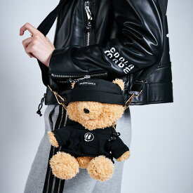 《 3D COOLA ベアー ショルダーバッグ 》 クーラ BAG バッグ クマ テディベア BEAR アニマル 動物 ぬいぐるみ マスコット アニマルバッグ スカル ロゴ ワッペン コンパクトバッグ おしゃれ レディース カジュアル ストリート スポーティ きれいめ レディースファッション