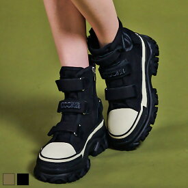 《 サイド ペイント ベルト スニーカー ブラック 》 COOLA クーラ 靴 シューズ SHOSE SNEAKERS ハイカットスニーカー ファスナー ファスナー脱着 ロゴ ワッペン ヴィンテージ 厚底 厚底スニーカー ショートブーツ おしゃれ レディース カジュアル ストリート スポーティ