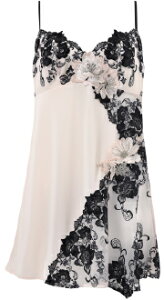 18OFFyzR[ T[g28O[vL~\[ LLTCY Wacoal Salute CTJ228