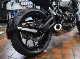 MT-07 XSR700 【PYRAMID】（ピラミッド） スプラッシュガード MATT BLACK (マットブラック）