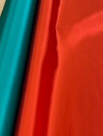 018-5200AC【在庫限り格安セール】 アセテート サテン生地 布 布地 無地 ダンス ステージ衣装 スカート ドレス ワンピース 衣装生地 発表会 光沢感 装飾 裏地 運動会 発表会 コスプレ　衣装 ハロウィン クリスマス 赤 緑 多色