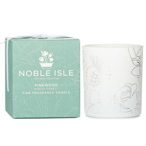 Noble Isle Pinewood Fine Fragrance Candle 200g Noble Isle Pinewood Fine Fragrance Candle 200g  yyVCOʔ́z